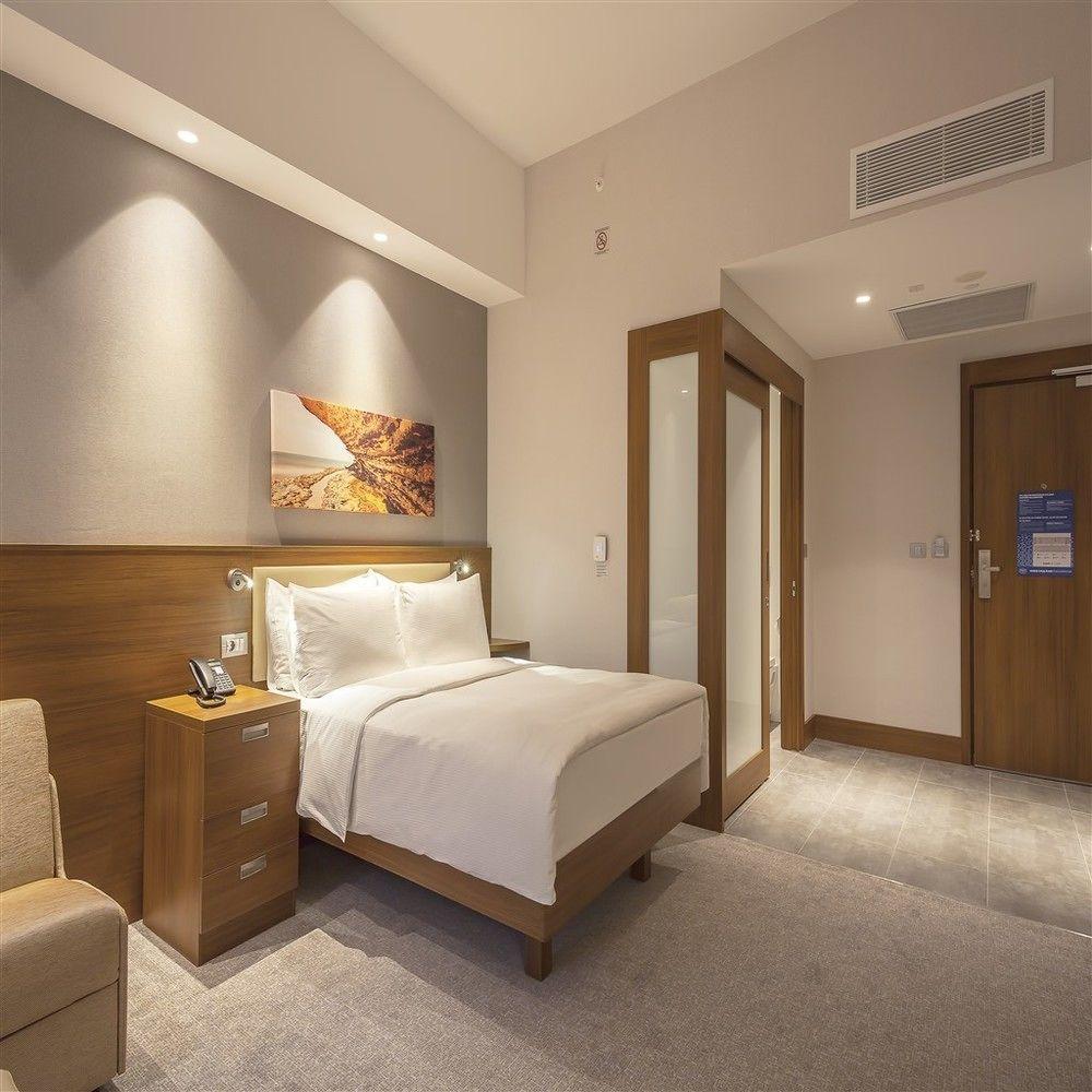 Hampton By Hilton Kocaeli Symbol Hotel ภายนอก รูปภาพ