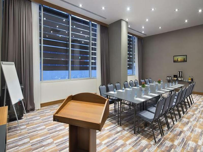Hampton By Hilton Kocaeli Symbol Hotel ภายนอก รูปภาพ